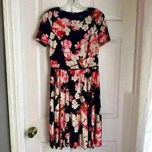 Maggy London Blue Floral Pleated Knee Length Dress Size 4
